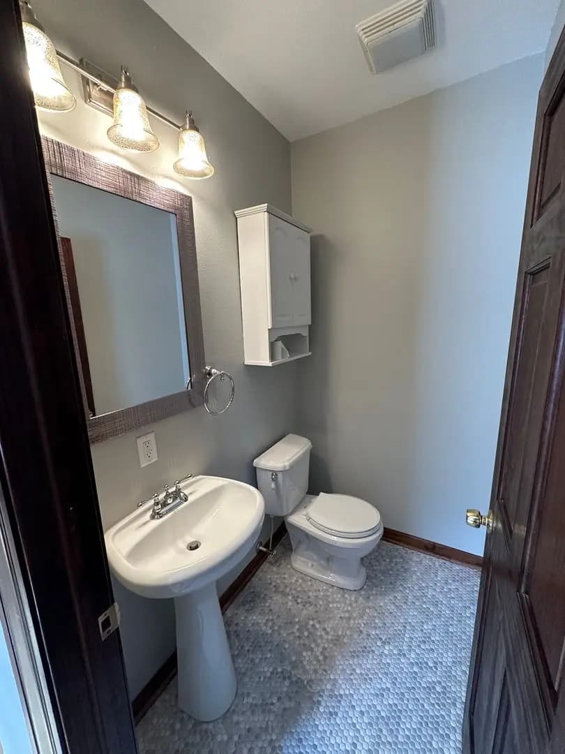 2024 N 2nd St - Apartment - 11