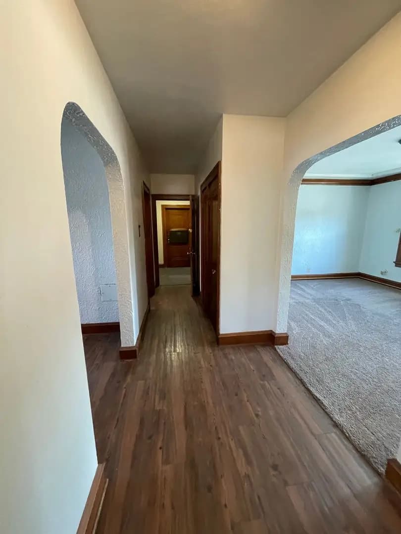 undefined apartments for rent - image - large (6).jpeg - 1