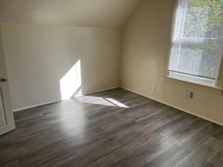 undefined apartments for rent - image - large (3).jpeg