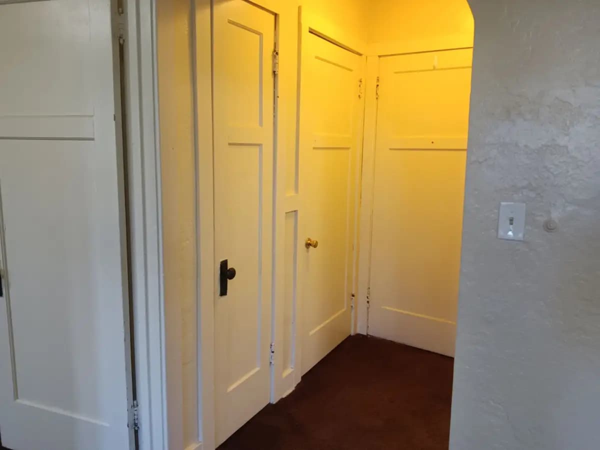 undefined apartments for rent - image - large (7).jpg