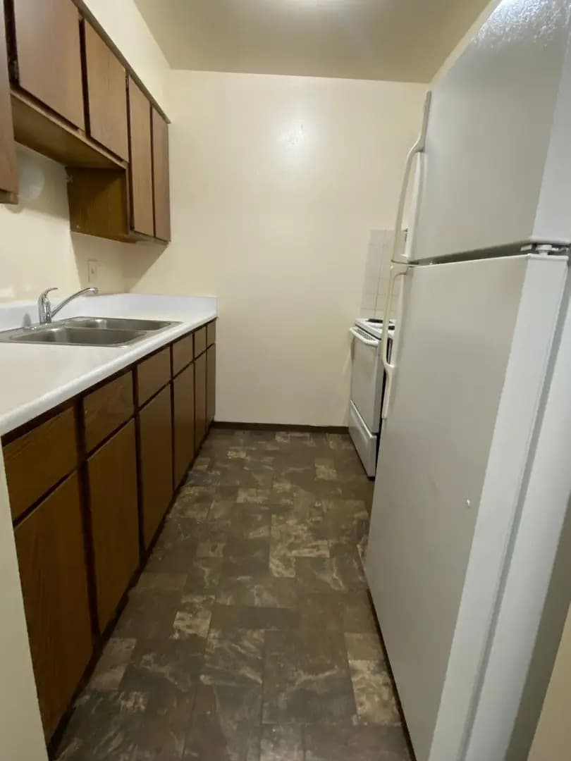 undefined apartments for rent - image - large (6).jpeg