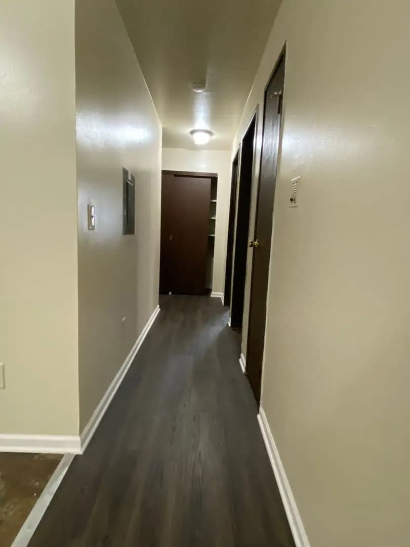 undefined apartments for rent - image - large (8).jpeg - 3