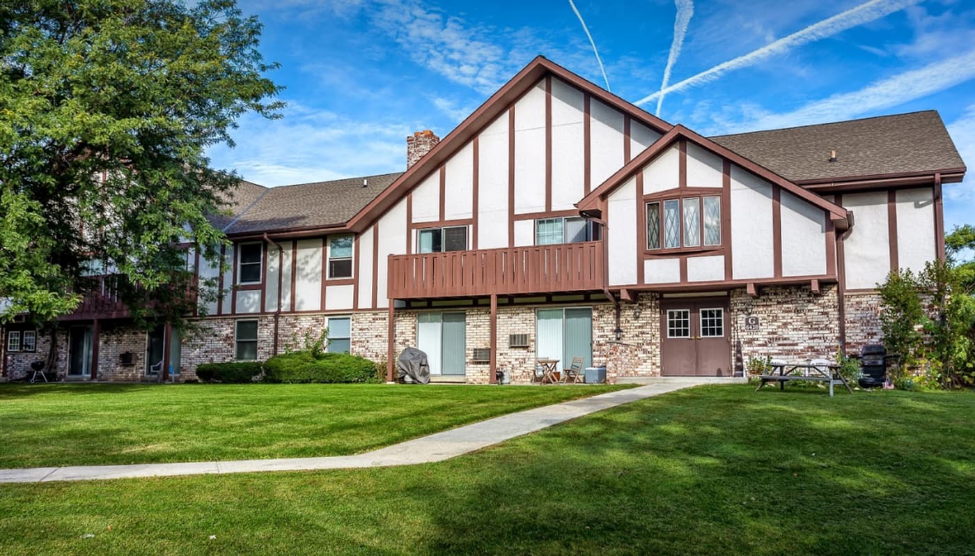 undefined apartments for rent - image - large.png - 1