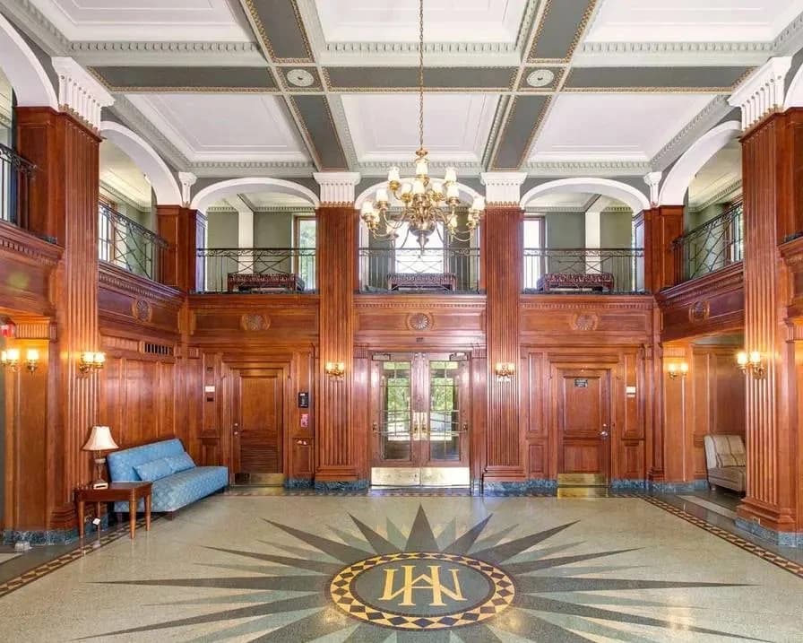 Historic Lofts on Kilbourn - Apartment - 6