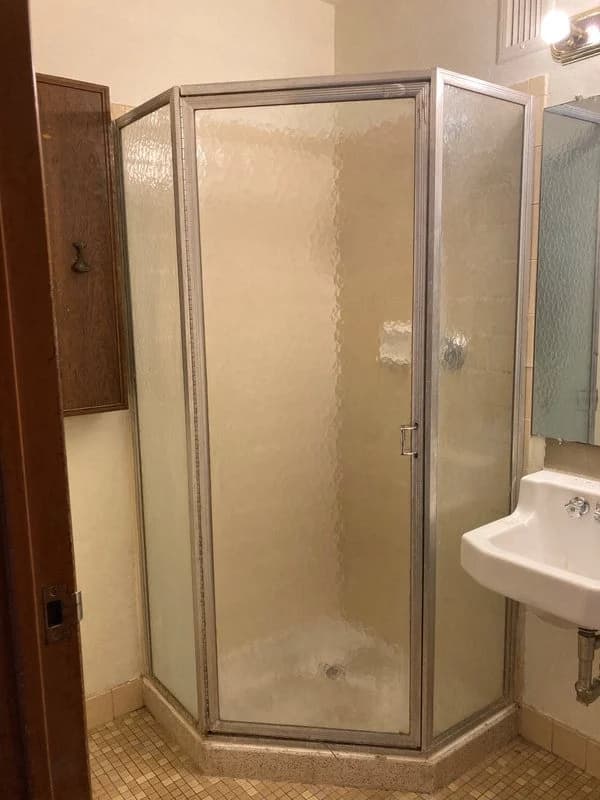 Valley Square Apartments - Apartment - 3