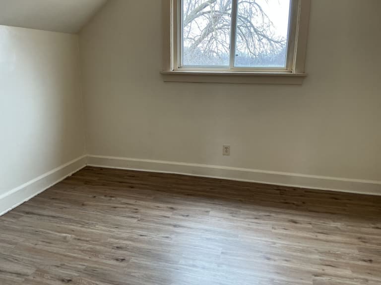 undefined apartments for rent - image - large (7).jpeg