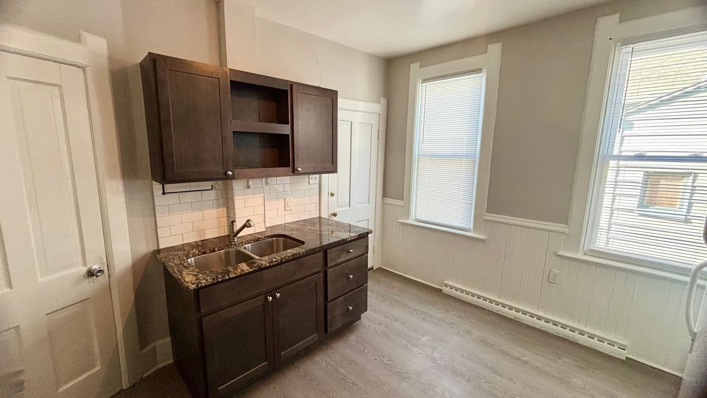 1207 Kane - Apartment - 13