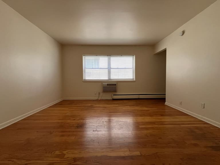 undefined apartments for rent - image - large (5).jpeg
