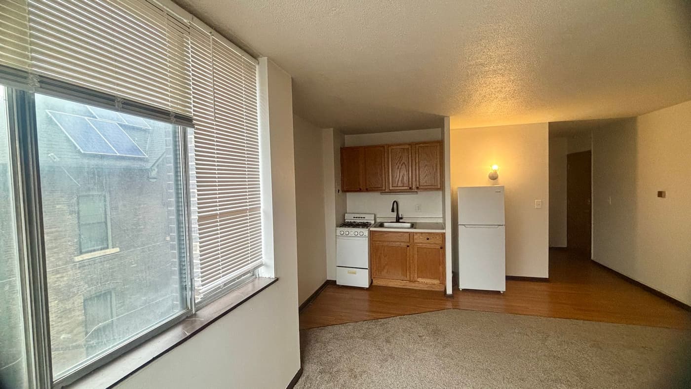 undefined apartments for rent - image - large (4).jpeg - 1