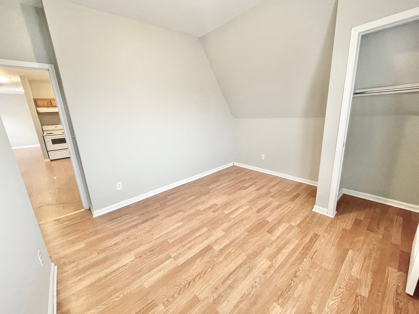 undefined apartments for rent - image - large (15).jpg