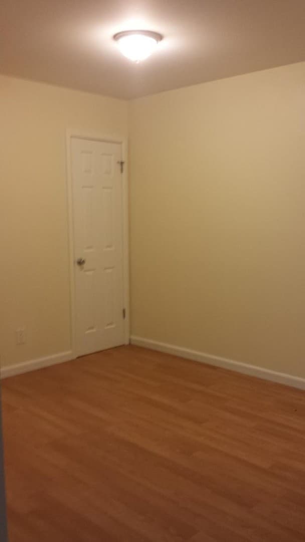 2342 Austin - Apartment - 4