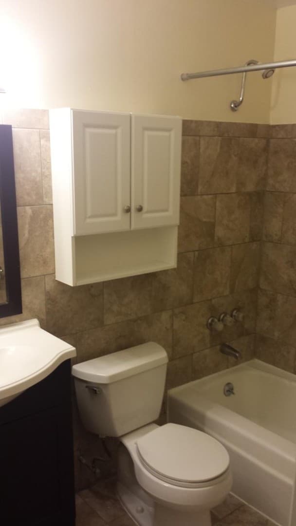 2342 Austin - Apartment - 2