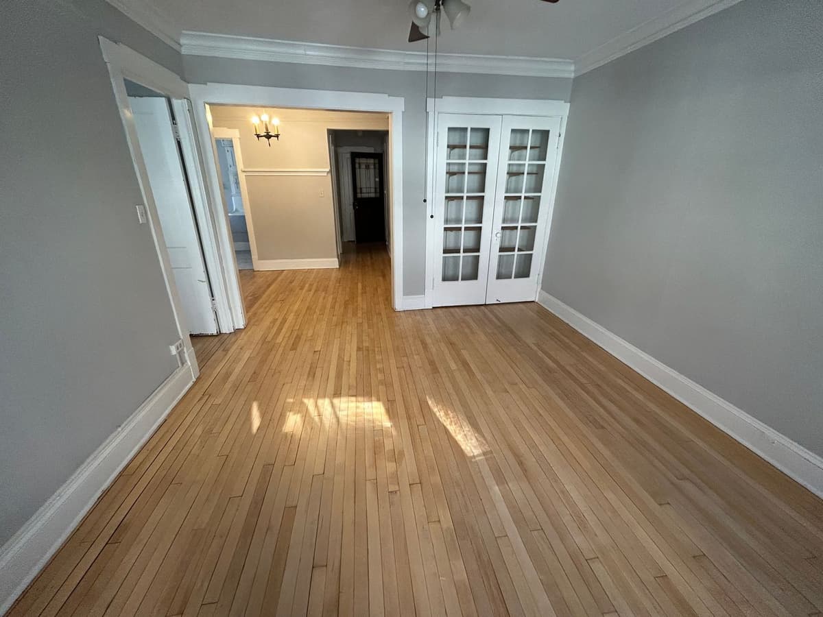 Milwaukee County apartments for rent - image - large (7).jpeg