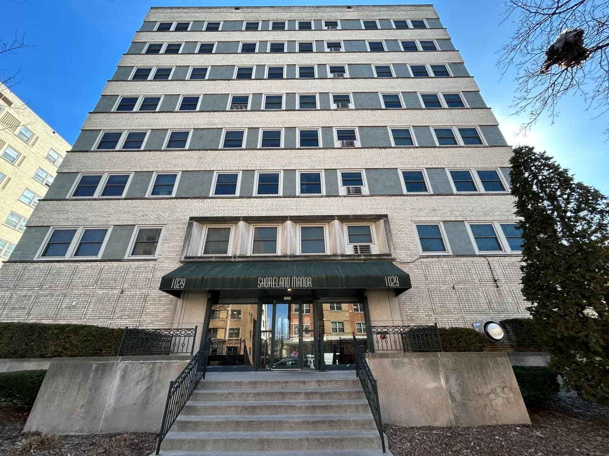 Milwaukee County apartments for rent - image - property-image-1793213007956.jpeg