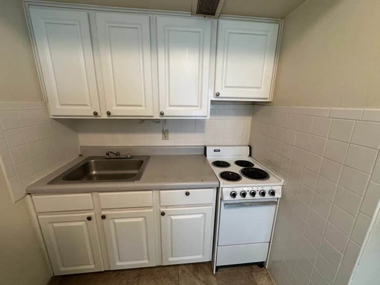 Milwaukee County apartments for rent - image - property-image-1793213020734.jpeg