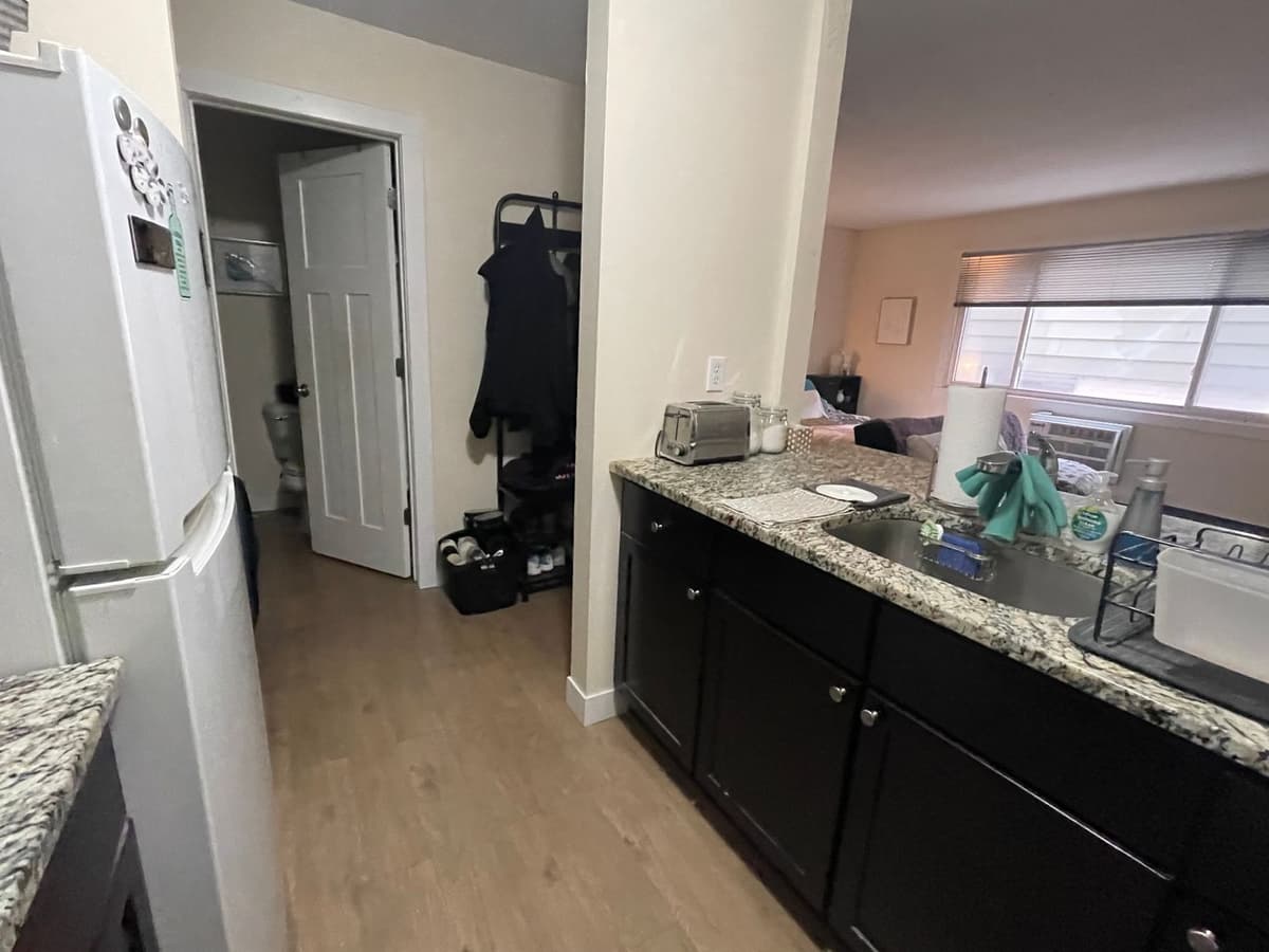 Milwaukee County apartments for rent - Property image - 1535 N. Van Buren St. - 3