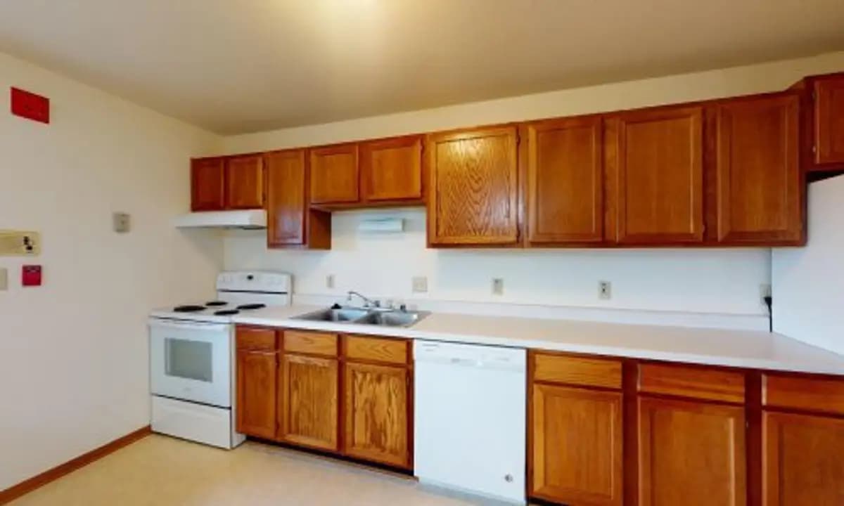 Milwaukee County apartments for rent - Property image - Central Park - 2