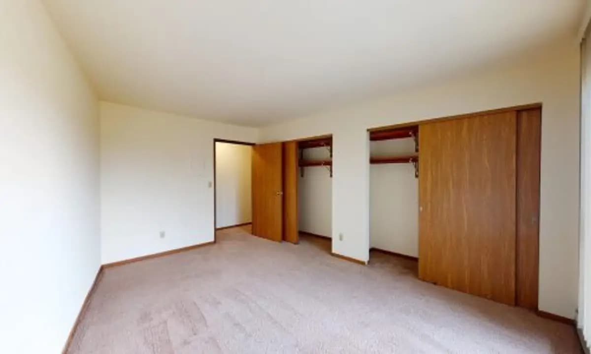 Milwaukee County apartments for rent - Property image - Central Park - 1