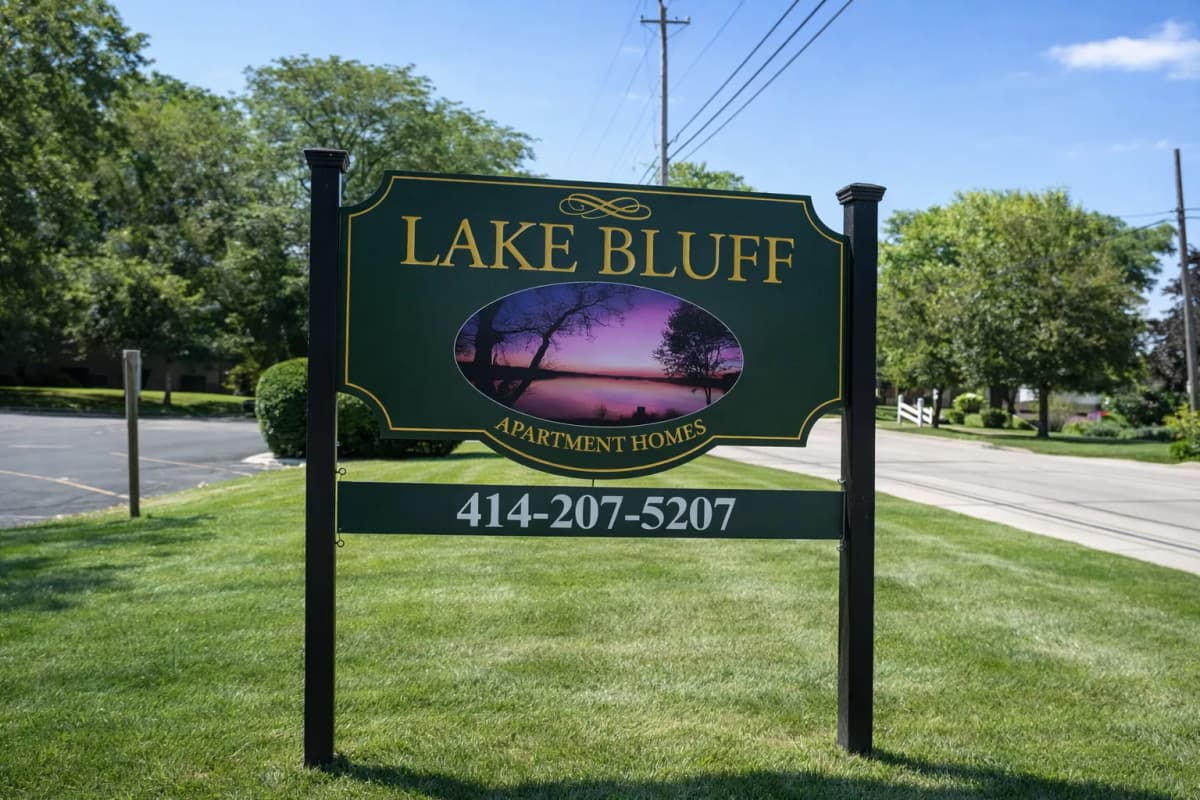 Milwaukee County apartments for rent - Property image - Lake Bluff Apartments - 1