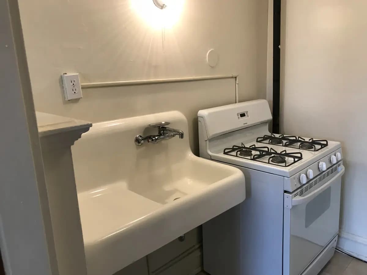 Milwaukee County apartments for rent - Property image - Berkshire - 2