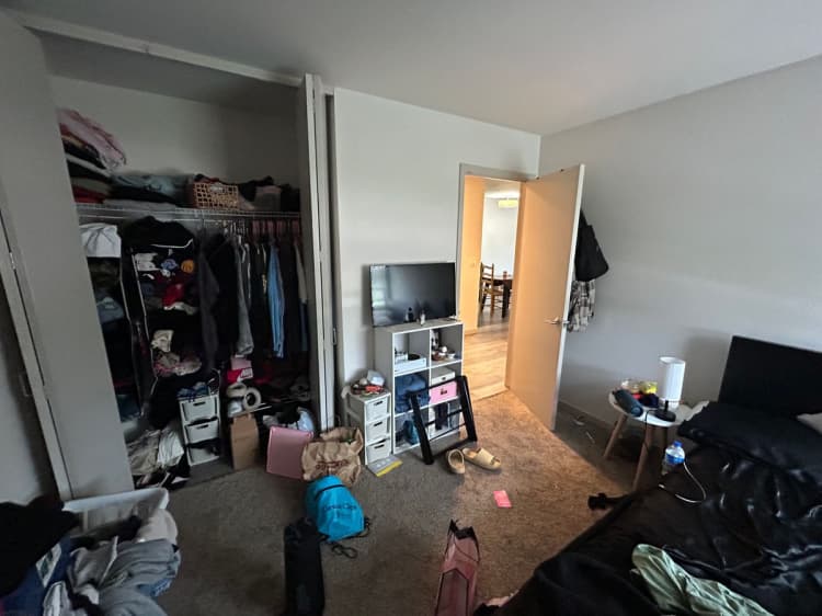 Milwaukee County apartments for rent - image - large (80).jpeg