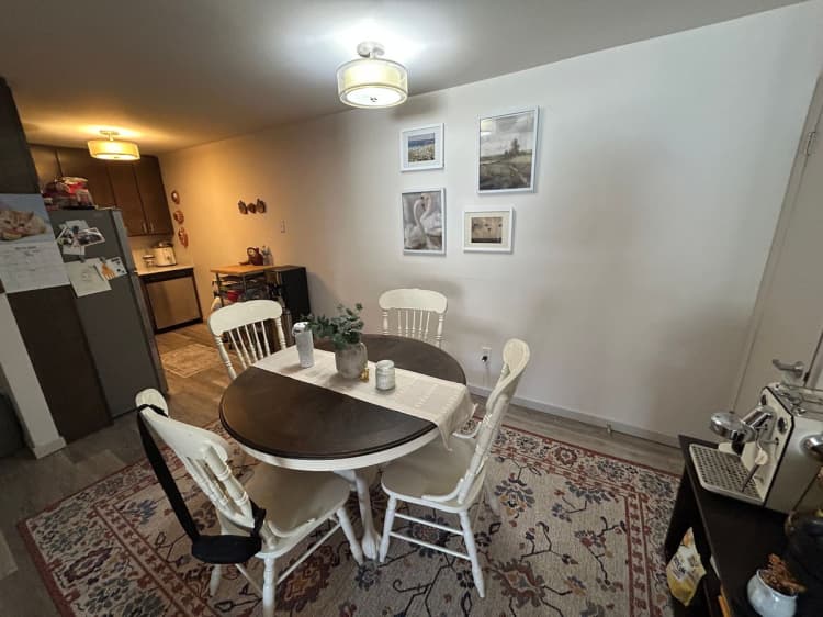 Milwaukee County apartments for rent - image - large (68).jpeg
