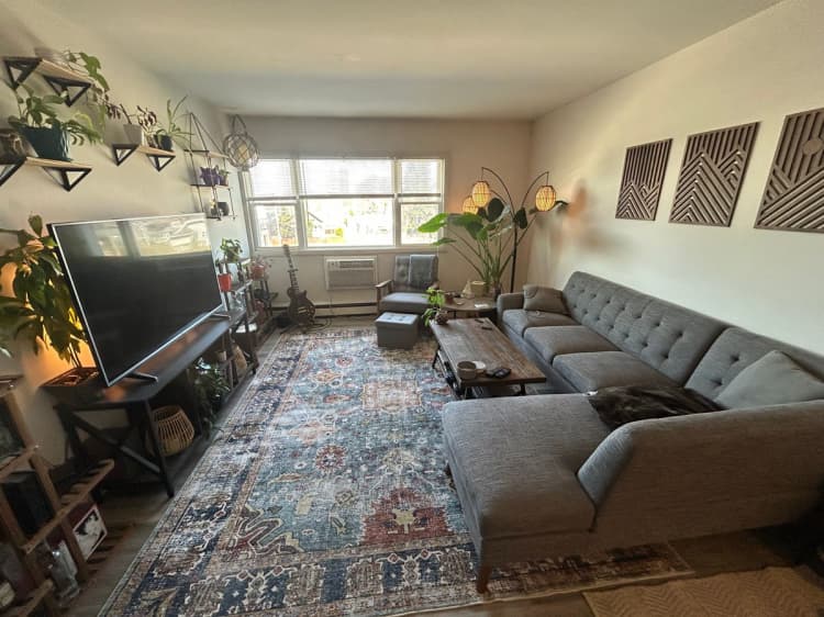 Milwaukee County apartments for rent - image - large (39).jpeg