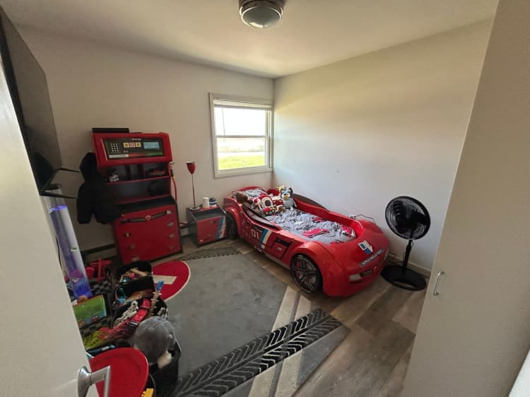 Milwaukee County apartments for rent - image - large (33).jpeg