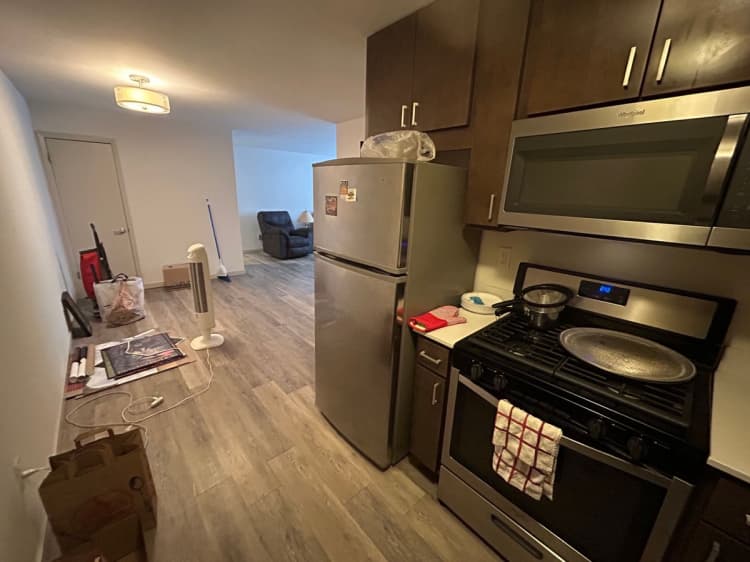 Milwaukee County apartments for rent - image - large (6).jpeg