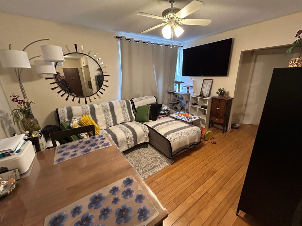 Milwaukee County apartments for rent - image - large (53).jpeg