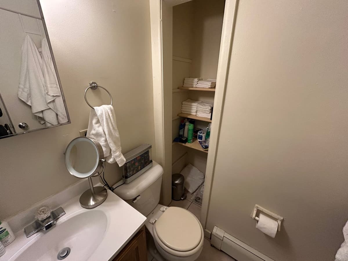 Milwaukee County apartments for rent - image - large (35).jpeg