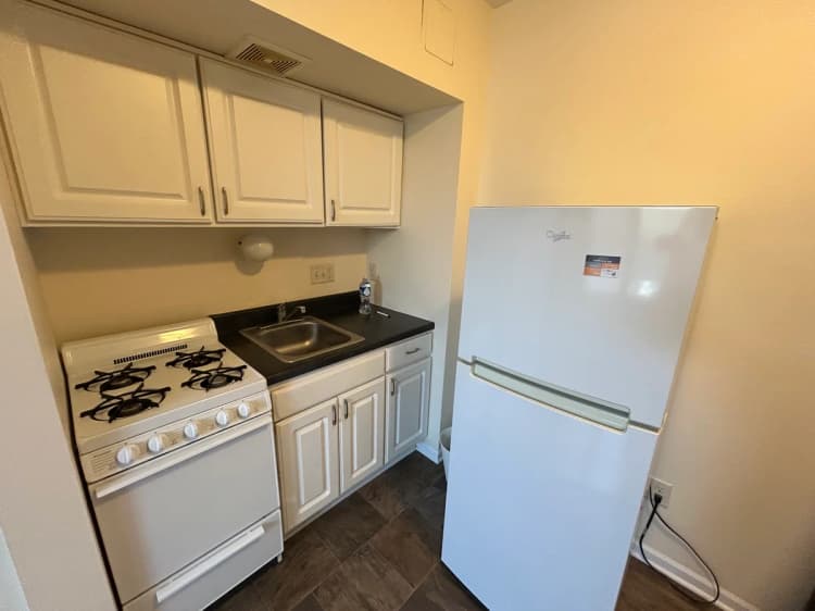 Milwaukee County apartments for rent - image - property-image-1793213101310.jpeg
