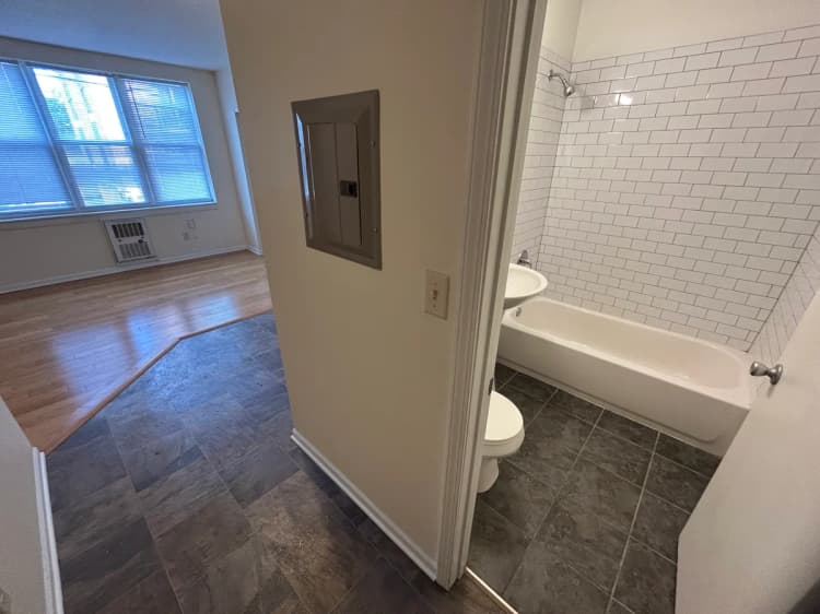 Milwaukee County apartments for rent - image - property-image-1793213103684.jpeg