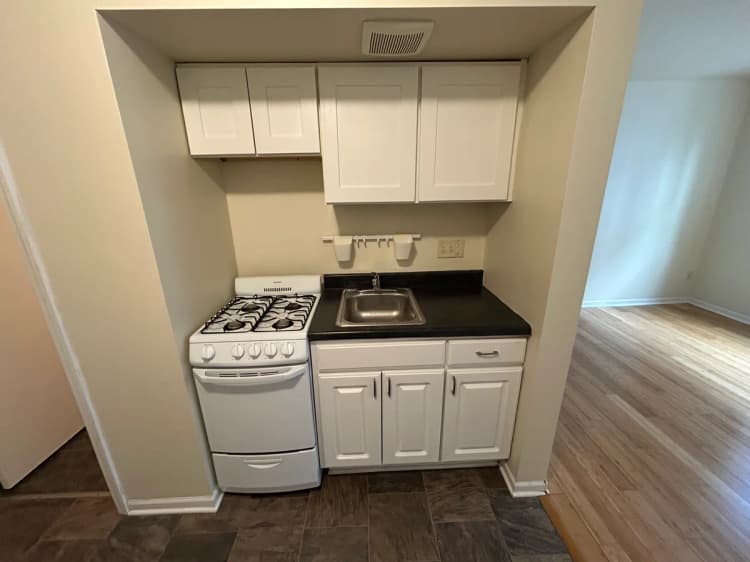 Milwaukee County apartments for rent - image - property-image-1793213104310.jpeg