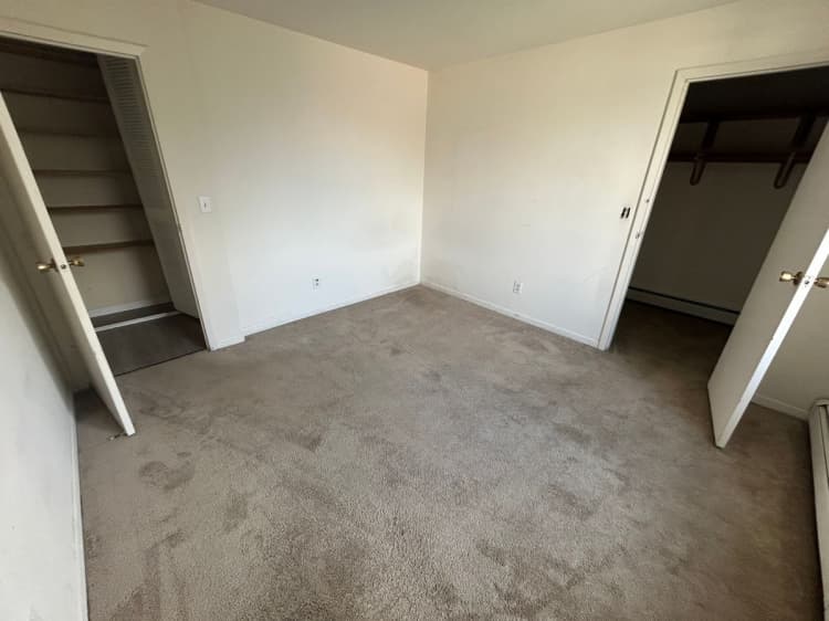 Milwaukee County apartments for rent - image - large (36).jpeg
