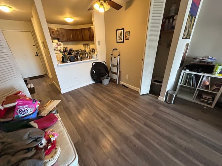 Milwaukee County apartments for rent - image - large (17).jpeg