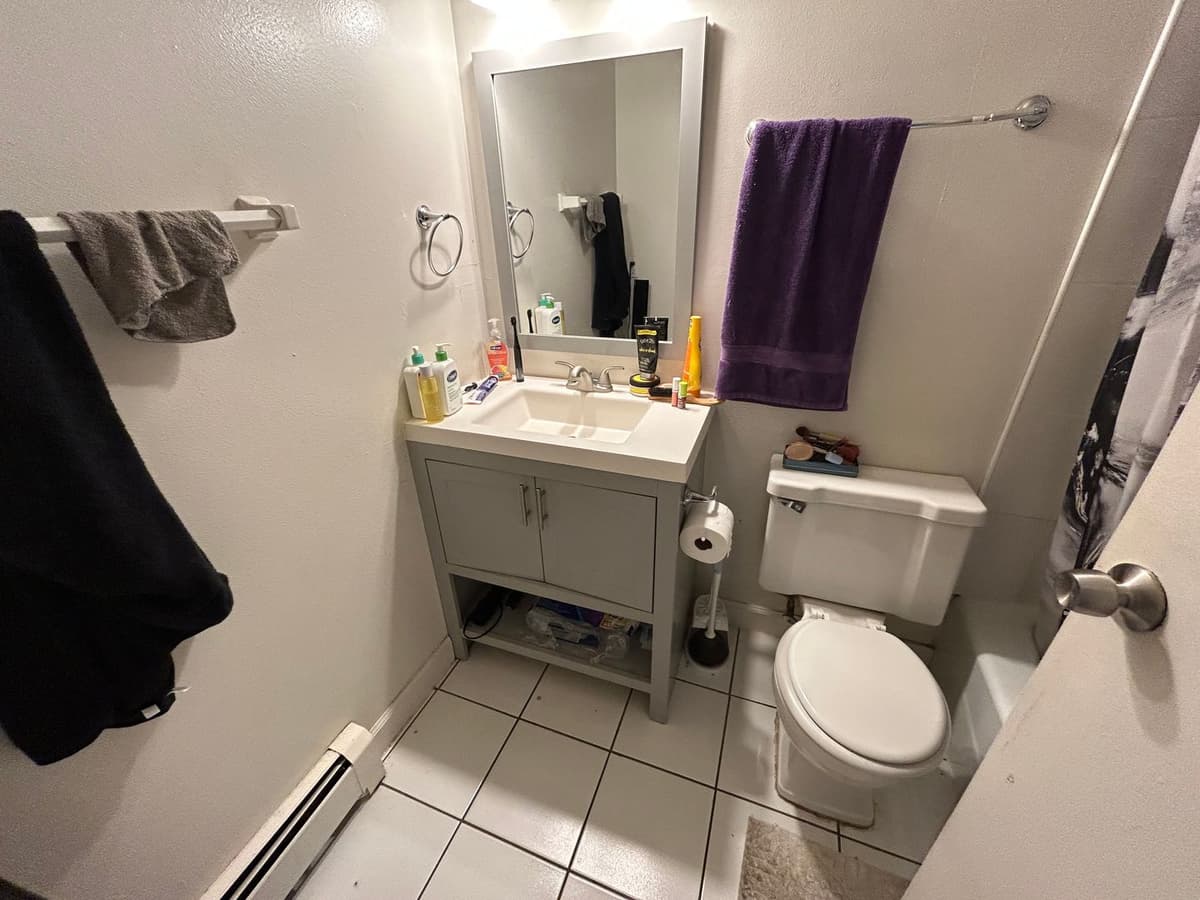 Milwaukee County apartments for rent - image - large (7).jpeg