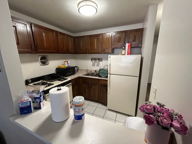 Milwaukee County apartments for rent - image - large (2).jpeg