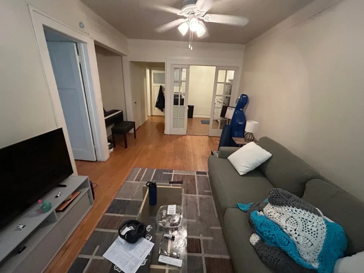 Milwaukee County apartments for rent - image - imgi_29_large.webp