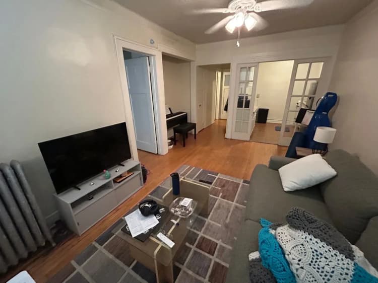 Milwaukee County apartments for rent - image - imgi_30_large.webp