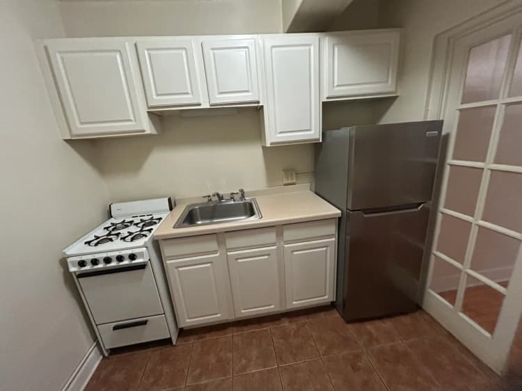 Milwaukee County apartments for rent - image - property-image-1793214342721.jpeg
