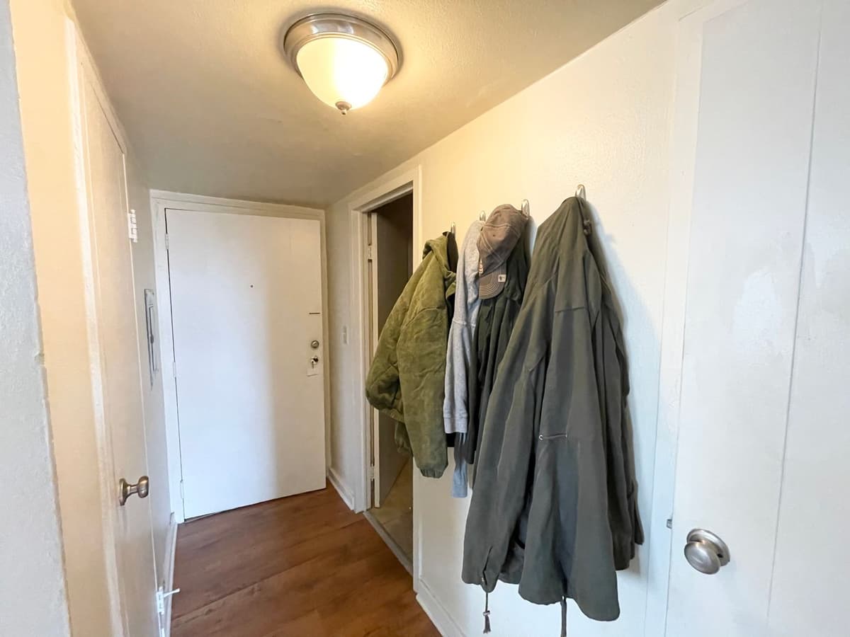 Milwaukee County apartments for rent - image - large - 2026-04-30T171742.482.jpeg