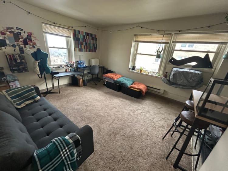Milwaukee County apartments for rent - image - large (95).jpeg