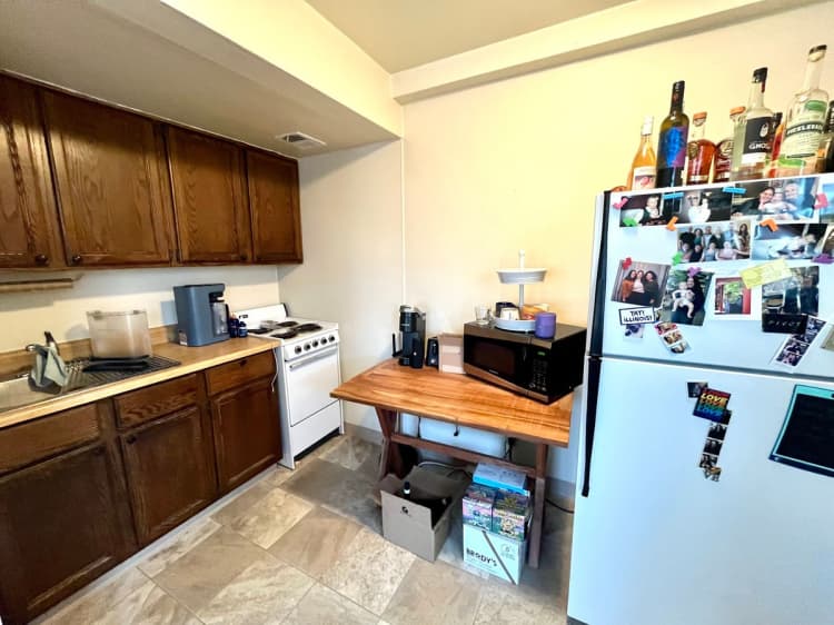 Milwaukee County apartments for rent - image - large (50).jpeg
