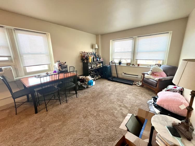 Milwaukee County apartments for rent - image - large (40).jpeg