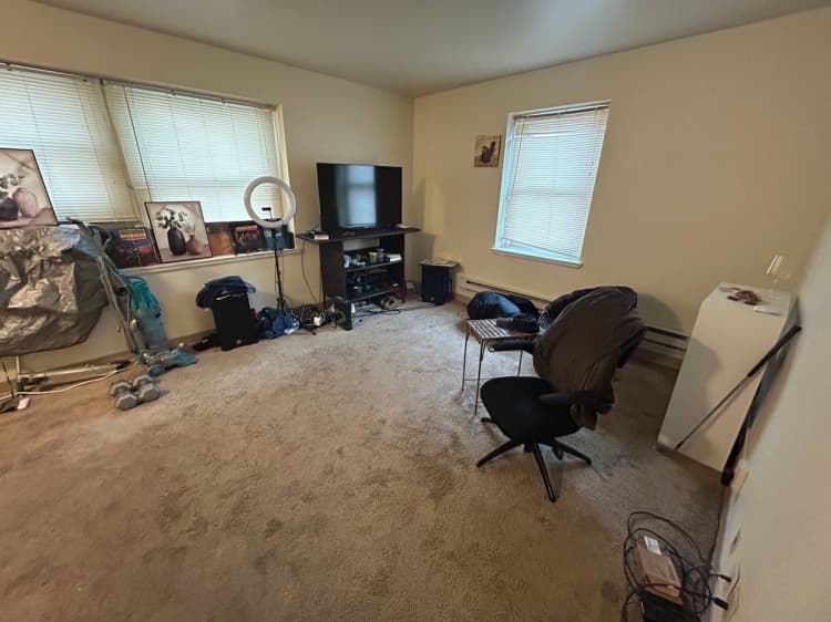 Milwaukee County apartments for rent - image - large (28).jpeg