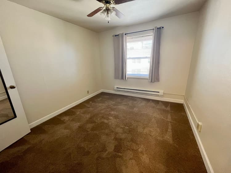 Milwaukee County apartments for rent - image - large (20).jpeg
