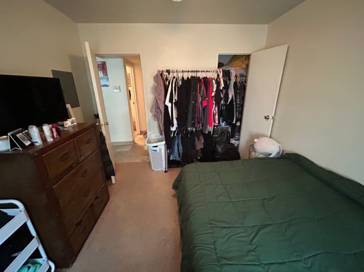 Milwaukee County apartments for rent - image - large (7).jpeg
