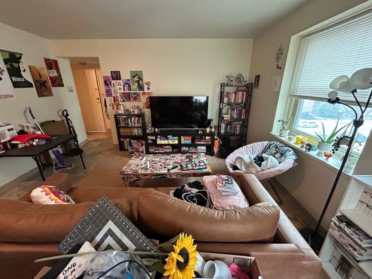 Milwaukee County apartments for rent - image - large (5).jpeg