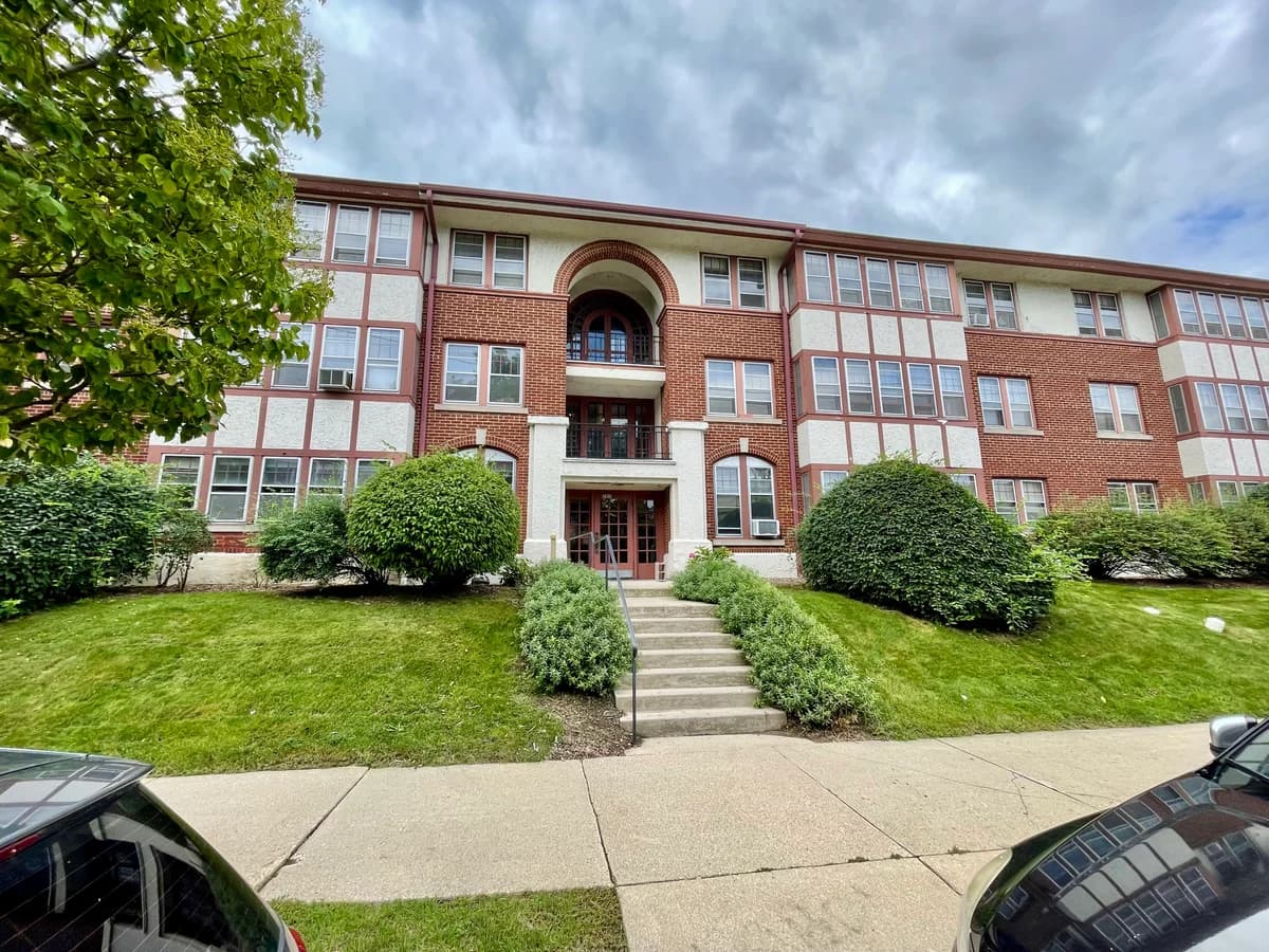 Milwaukee County apartments for rent - image - property-image-1793214723895.jpeg